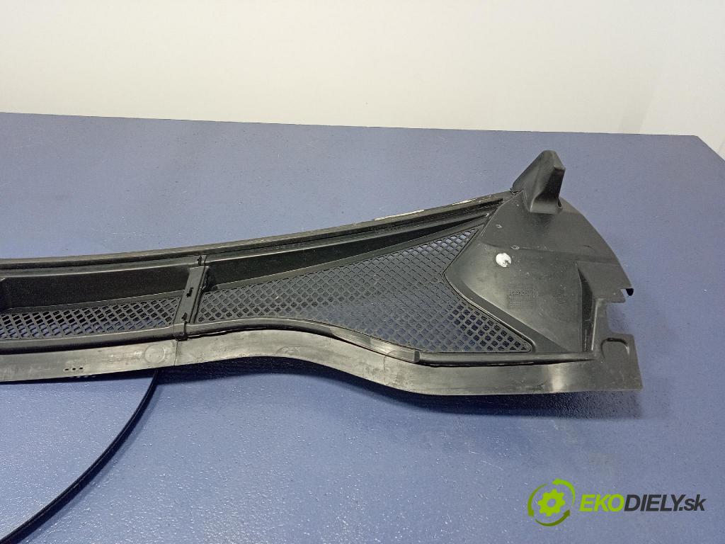 Mercedes B-Klasa 2013 torpédo A2468300700