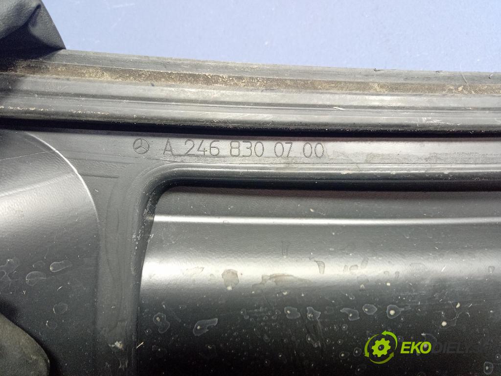 Mercedes B-Klasa 2013 torpédo A2468300700