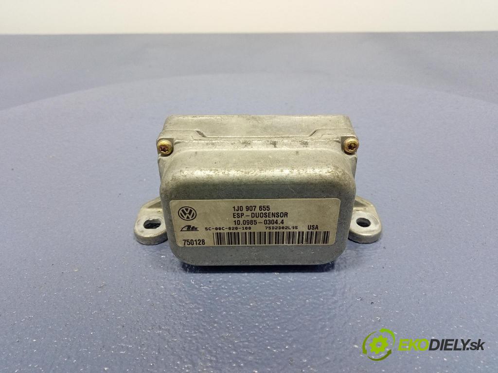 Volkswagen Golf 2002 řídící jednotka ESP. 1J1907637C