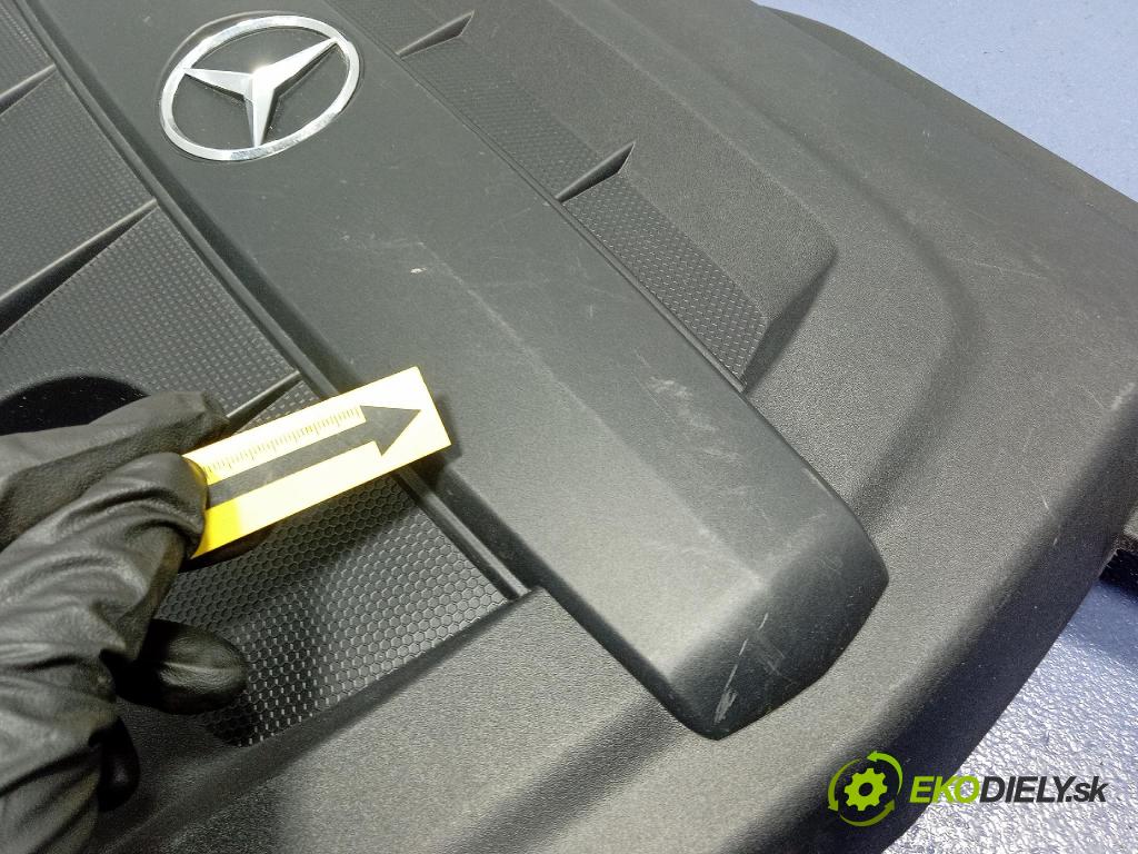 Mercedes B-Klasa 2013 kryt Motor: A6070100067