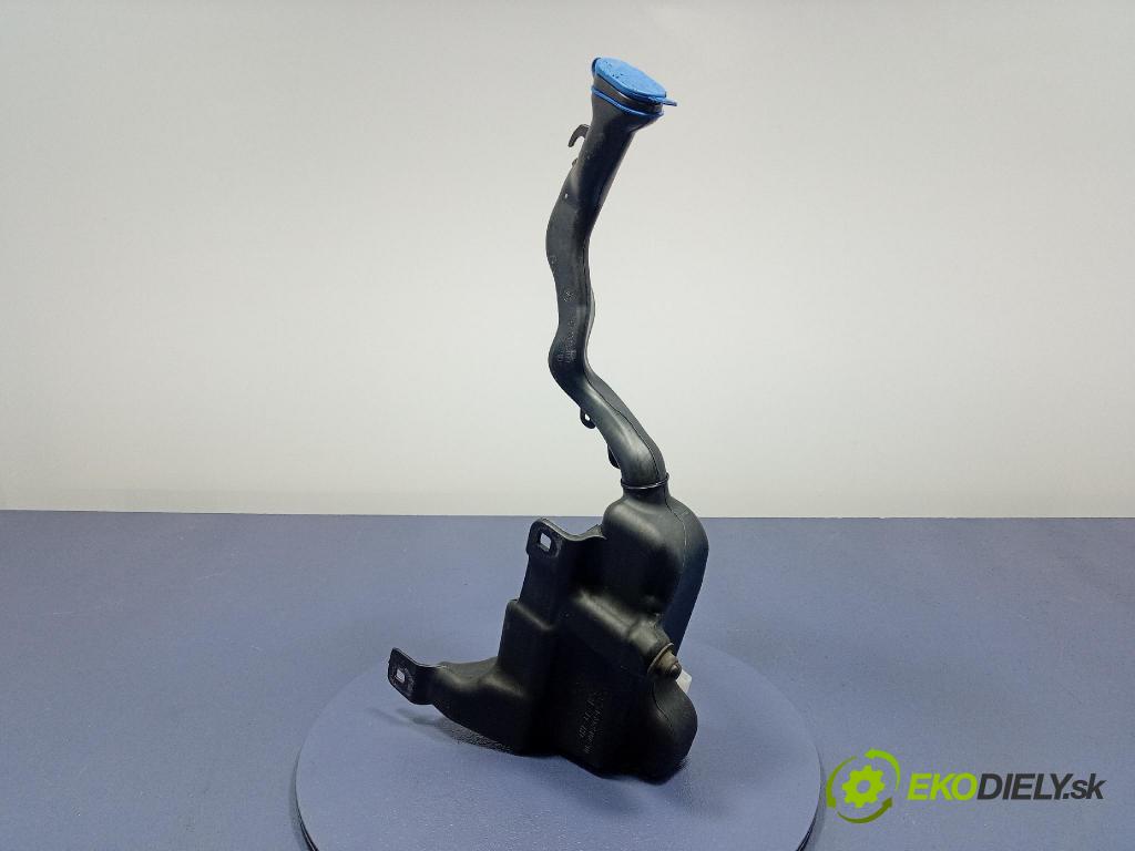 Mercedes B-Klasa 2013 nádržka Podložka: A2468690020