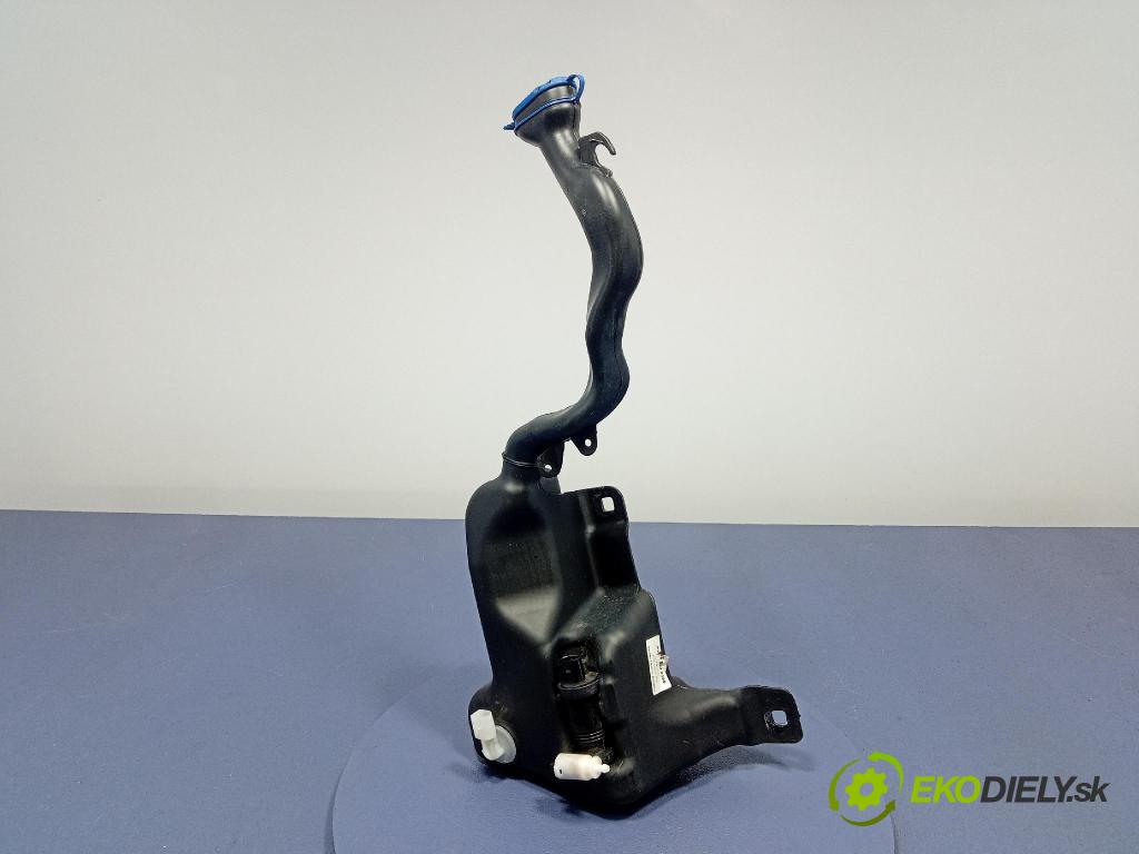 Mercedes B-Klasa 2013 nádržka Podložka: A2468690020