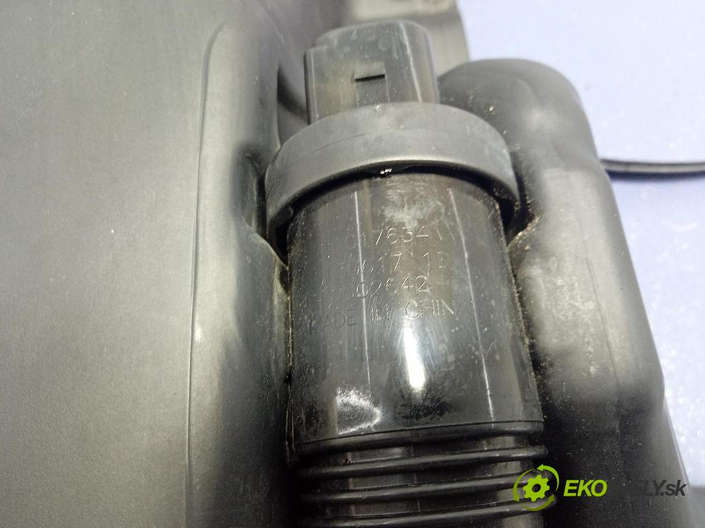 Mercedes B-Klasa 2013 nádržka Podložka: A2468690020