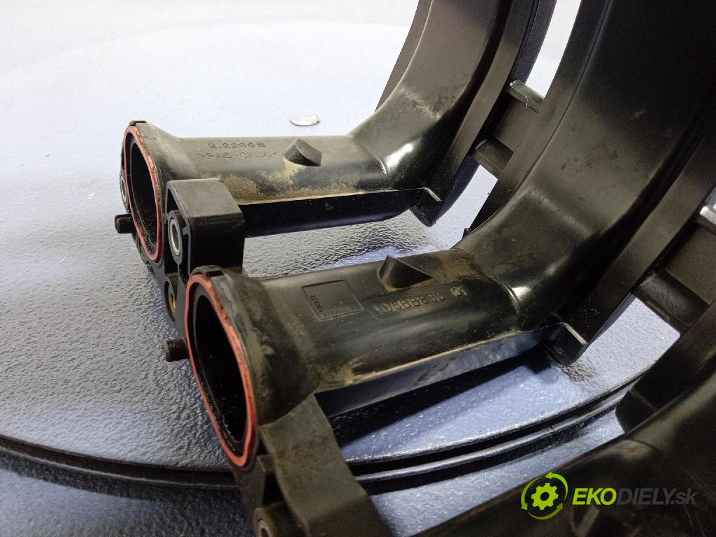 Citroen C3 2014 potrubí Sání: 9673063980