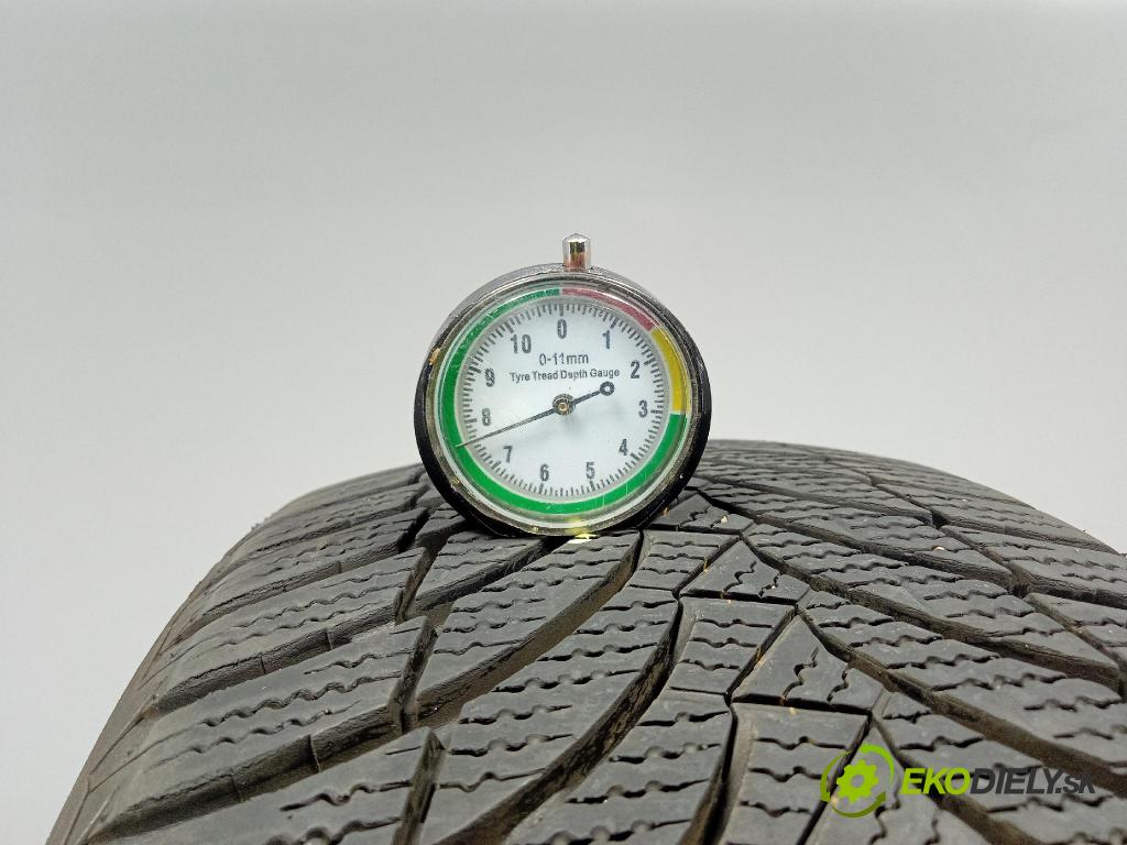 Vw Touran 2006 pneumatika ZIMA: 8807622410901