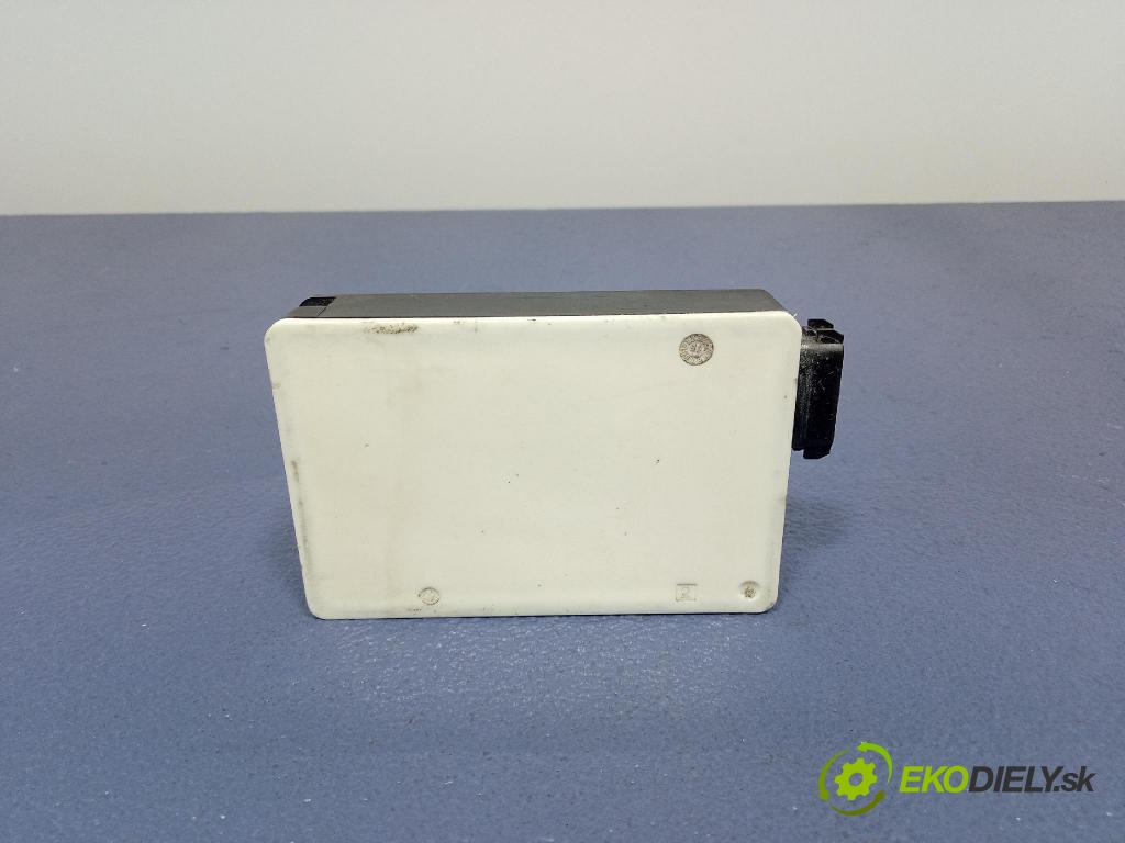 Mercedes B-Klasa 2013 Radar: A009019002