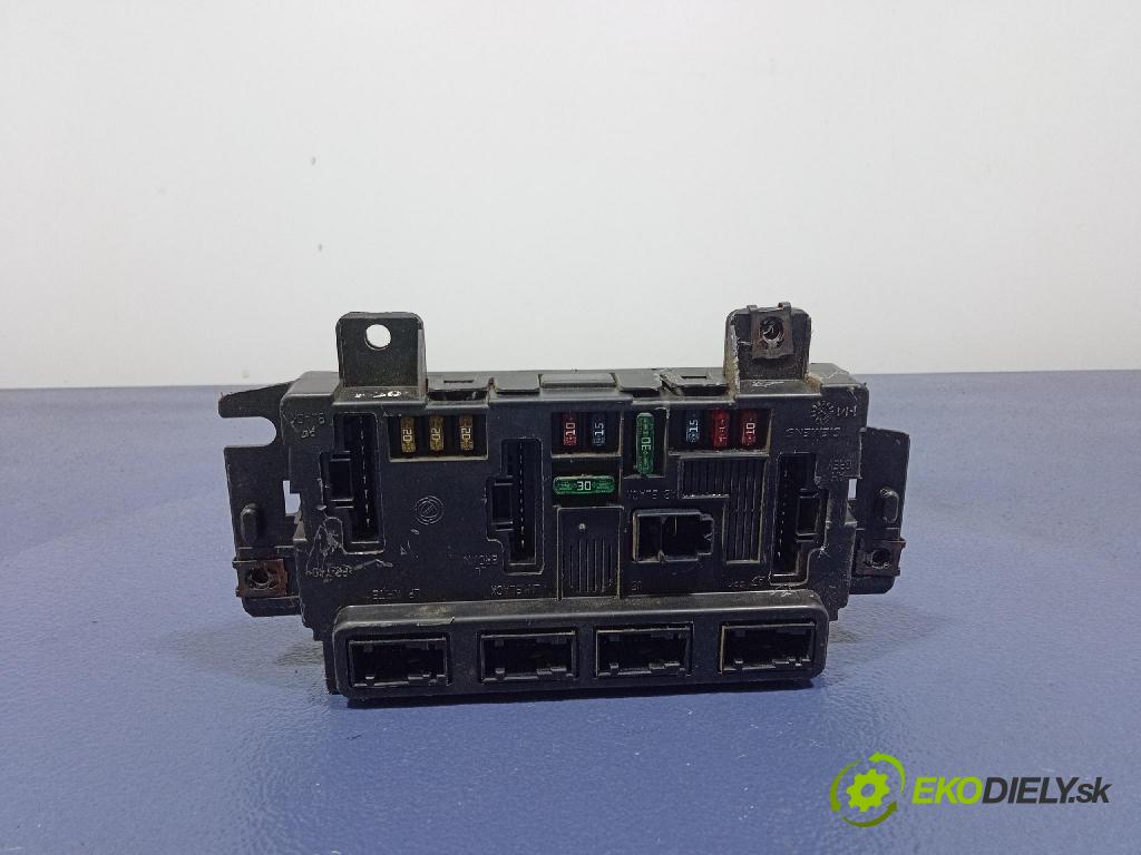 Fiat Panda 2003 skříňka Pojistky 51740050