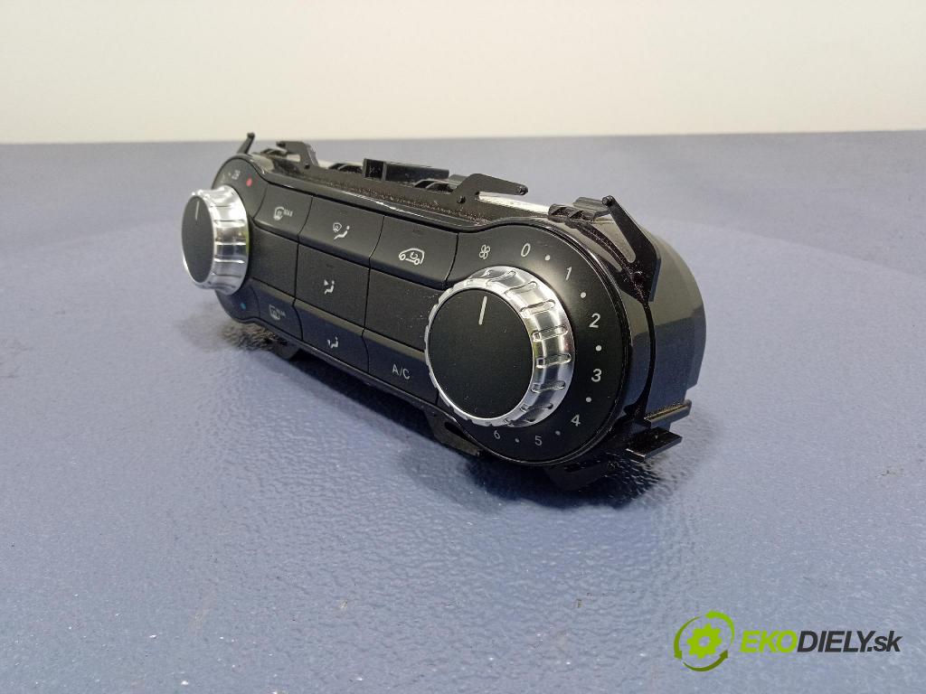 Mercedes B-Klasa 2013 Přepínač Klimatizace: Proud vzduchu A2469001708