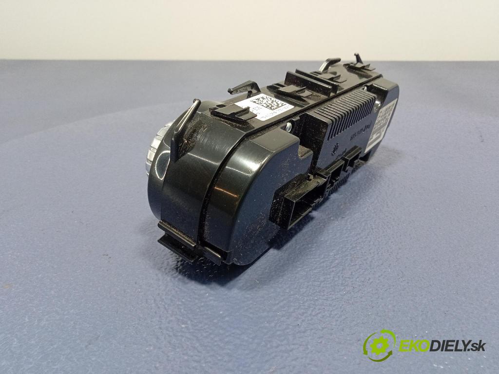 Mercedes B-Klasa 2013 Přepínač Klimatizace: Proud vzduchu A2469001708