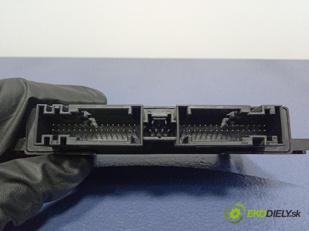 Mercedes B-Klasa 2013 řídící jednotka A2469008311