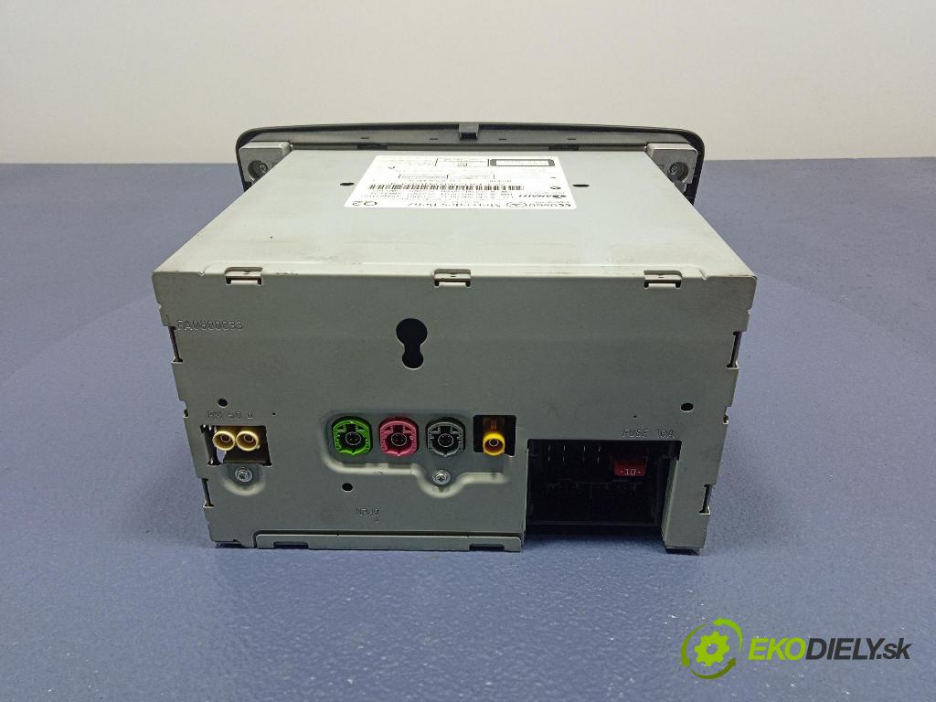 Mercedes B-Klasa 2013 Radio I Navigace: A2469000012