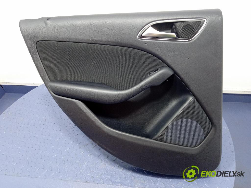 Mercedes B-Klasa 2013 Čalounictví: dvere zad ľavá A2467270159