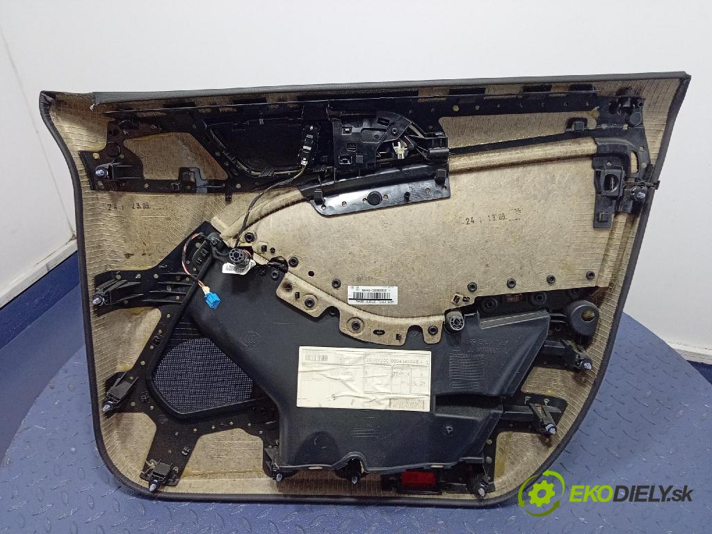 Mercedes B-Klasa 2013 Čalounictví: dvere Predné ľavá A2467270159