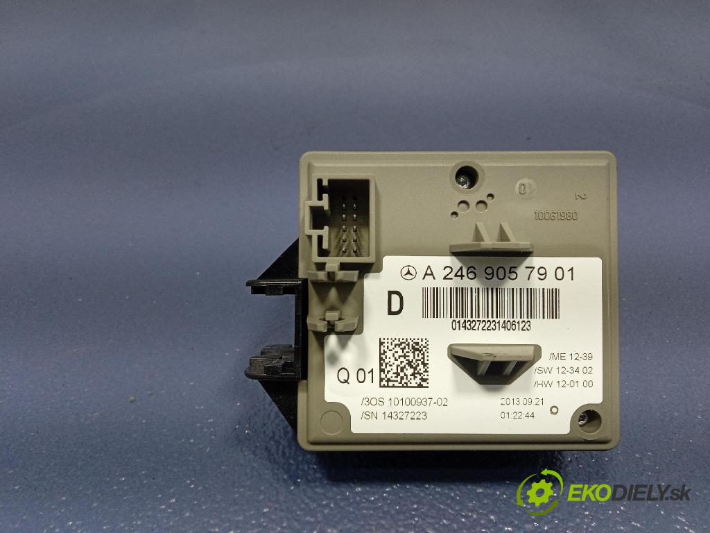 Mercedes B-Klasa 2013 Spínač zapaľovania: A2469057901