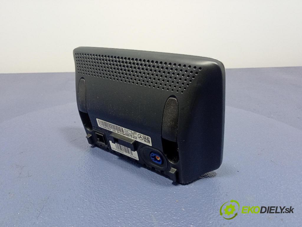 Mercedes B-Klasa 2013 Zobrazit: Rádio: / GPS A2469001206