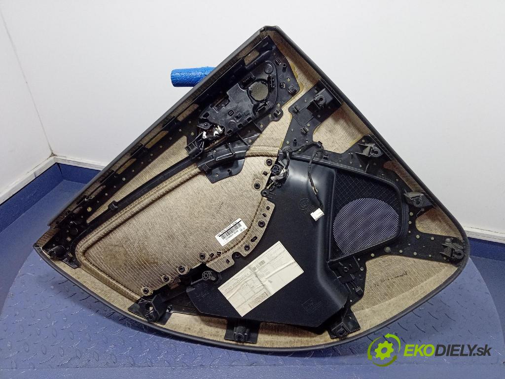 Mercedes B-Klasa 2013 Tapacír: dveře Zad: Práva: A2465408109