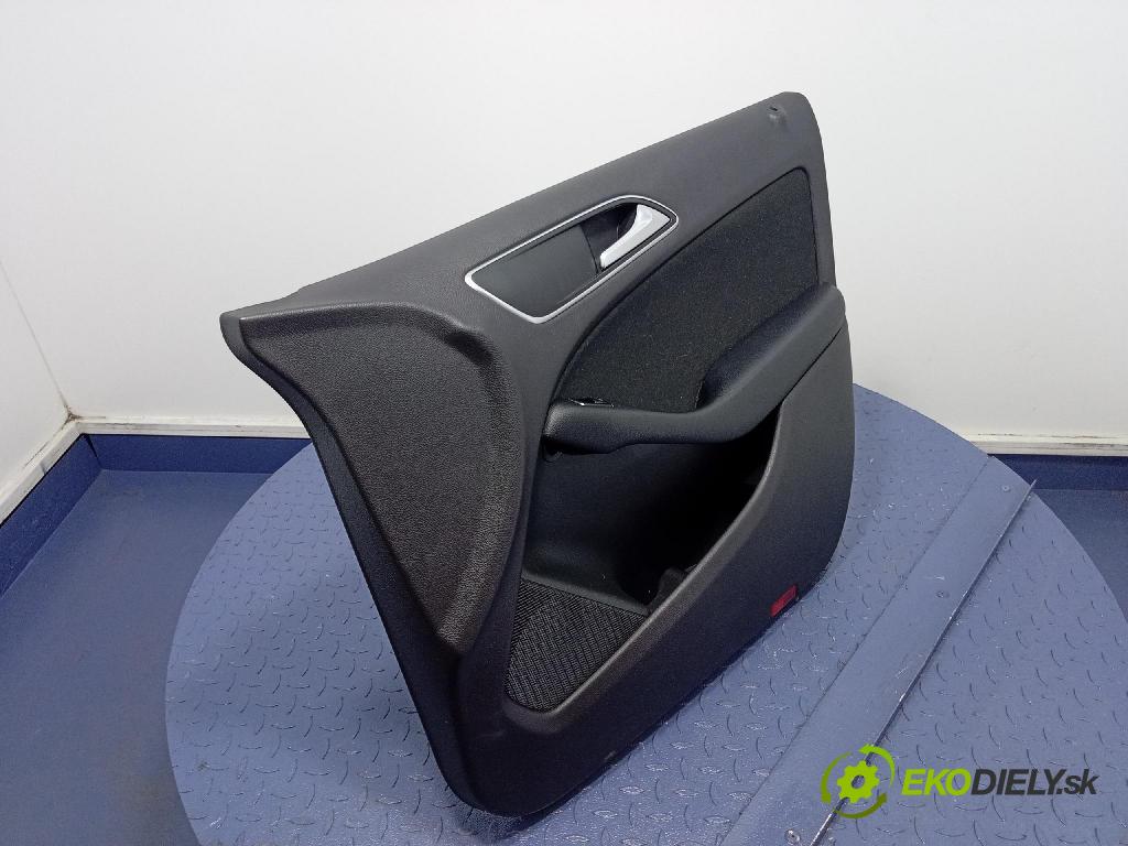 Mercedes B-Klasa 2013 Čalounictví: dvere Predné Prava: A2467201048
