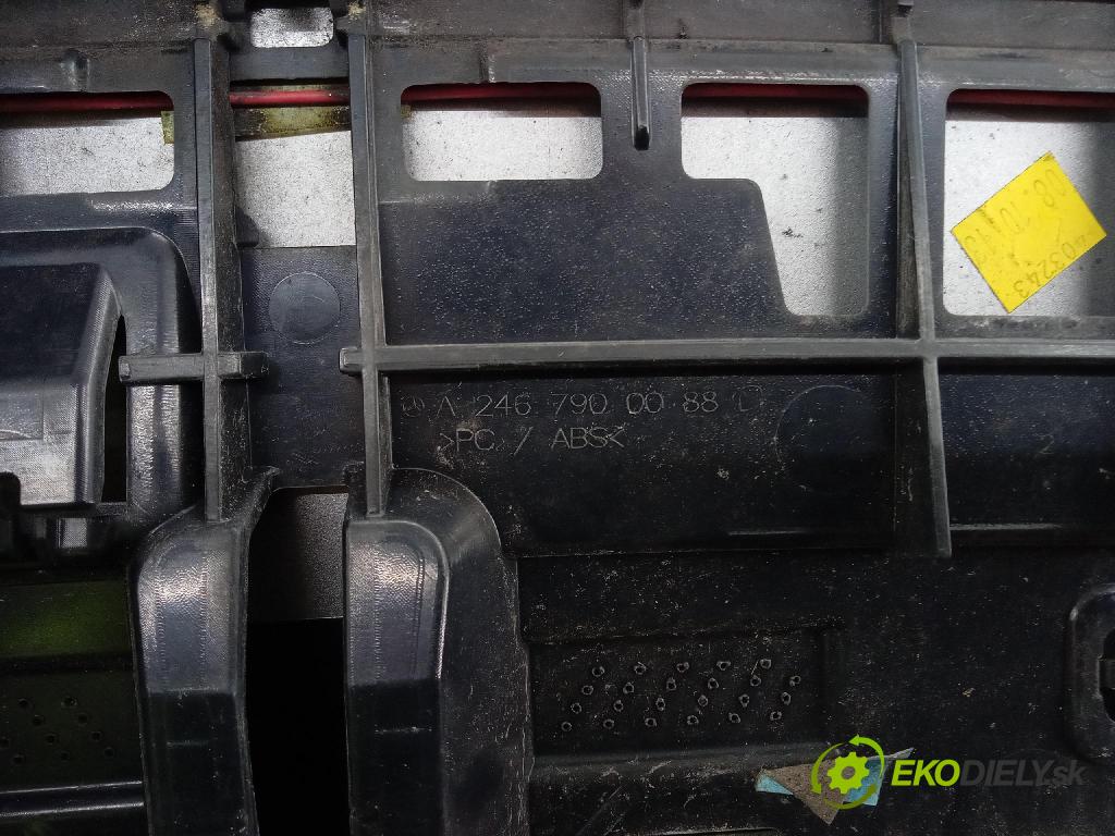 Mercedes B-Klasa 2013 Spoiler: A2467900088