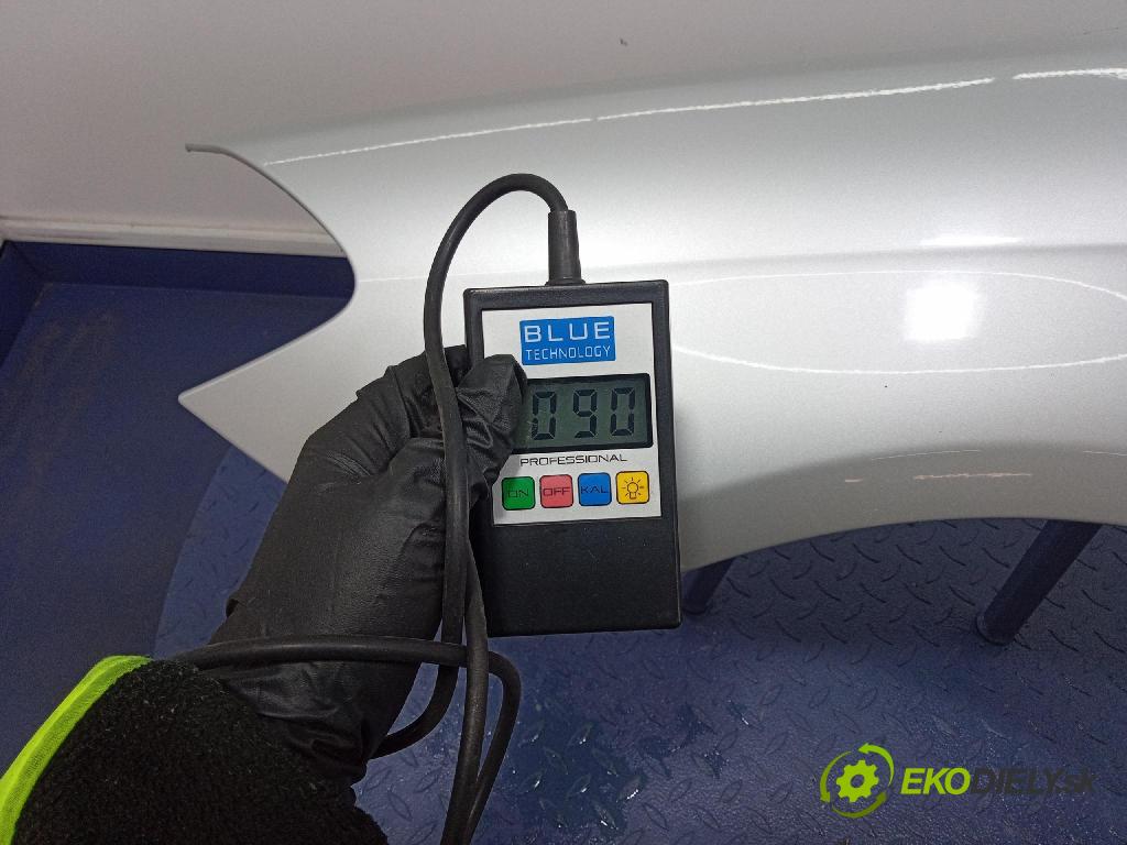 Mercedes B-Klasa 2013 blatnik před Levý: A246881010