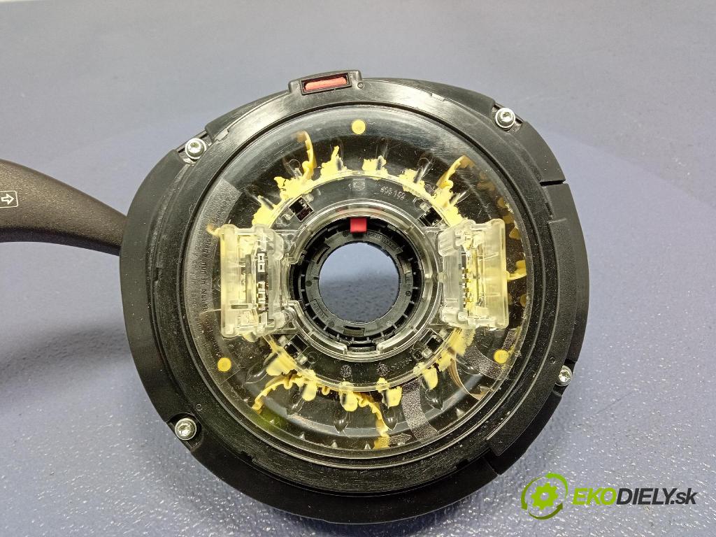 Mercedes B-Klasa 2013 prepínač Komplex: 414245