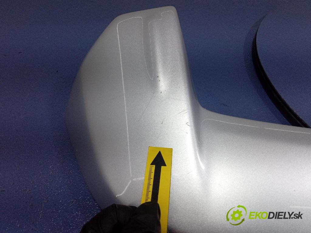 Mazda 2 2006 Spoiler: D35051961