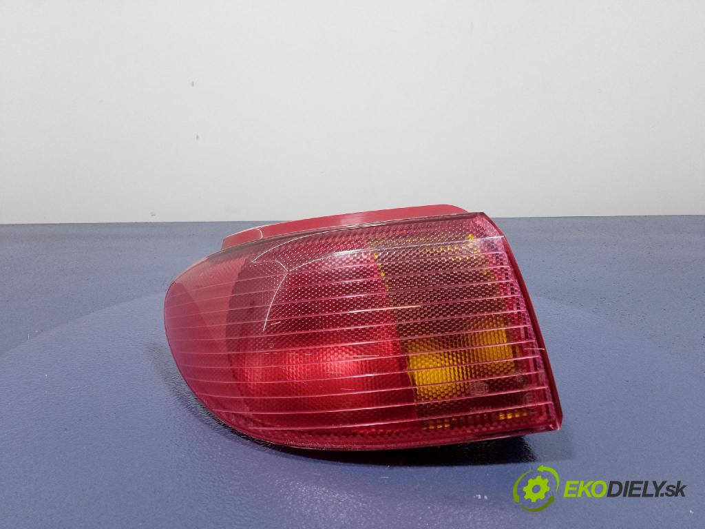 Mazda 2 2006 světlo Zad: levá Mimo: