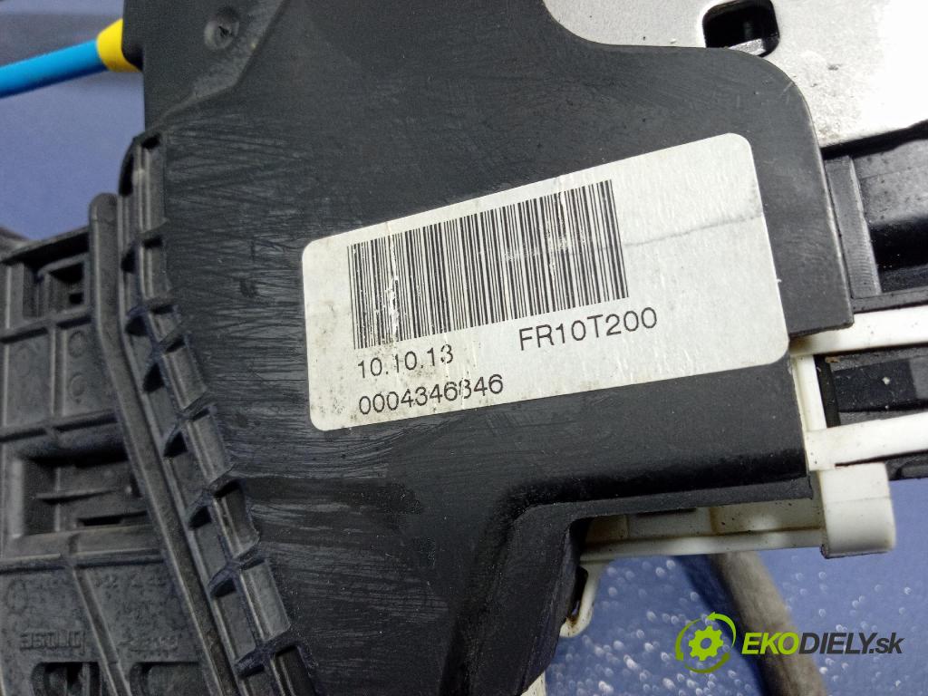 Mercedes B-Klasa 2013 zámek dveře před v pravo: A1667200435