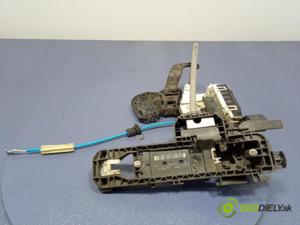 Mercedes B-Klasa 2013 zámek dveře před v pravo: A1667200435