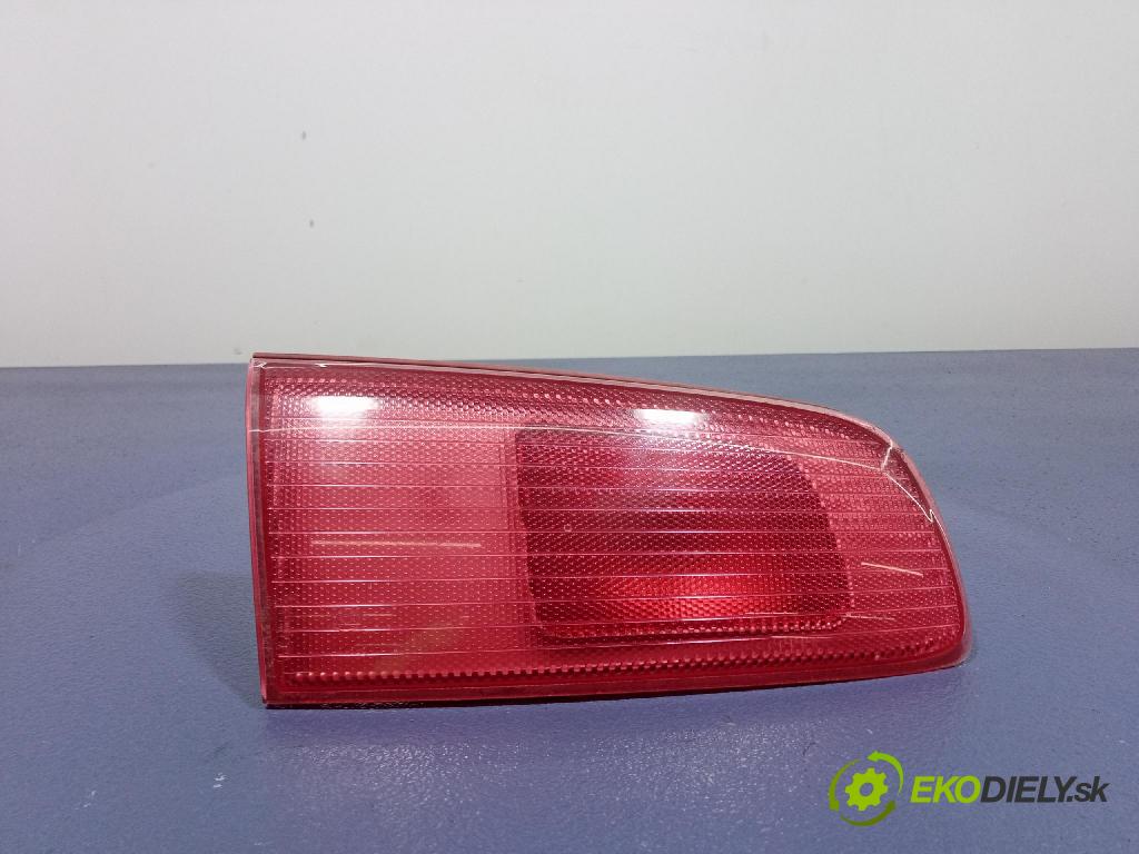 Mazda 2 2006 světlo Zad: levá Uvnitř 3M71-13547-BG