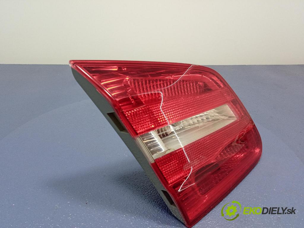 Mercedes B-Klasa 2013 svetlo / reflektor zad ľavá Vonkajsia: A2468200764