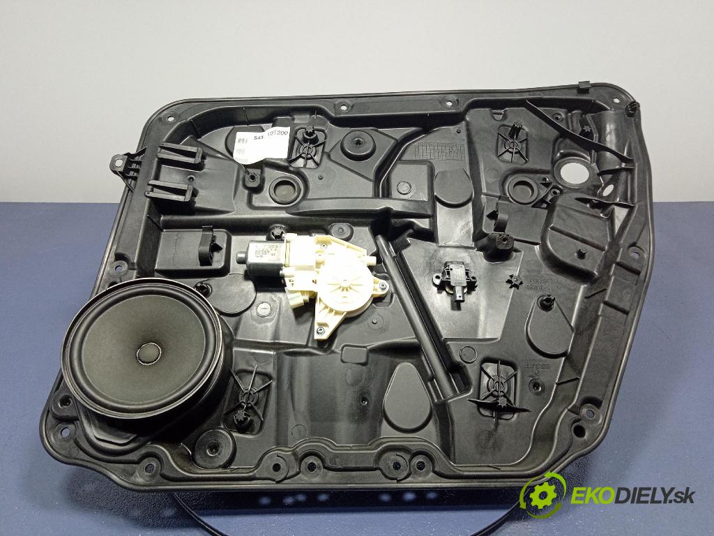 Mercedes B-Klasa 2013 mechanizmus okna Okná: Predné v pravo: A2467200279