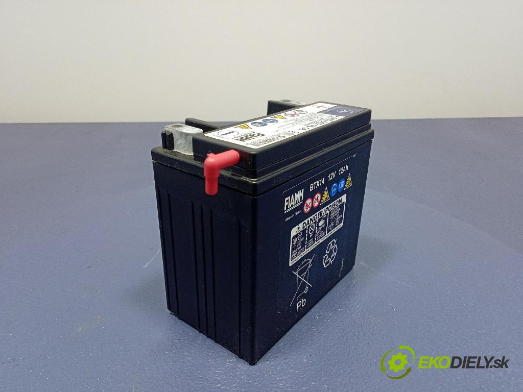 Mercedes B-Klasa 2013 Akumulator A009829608