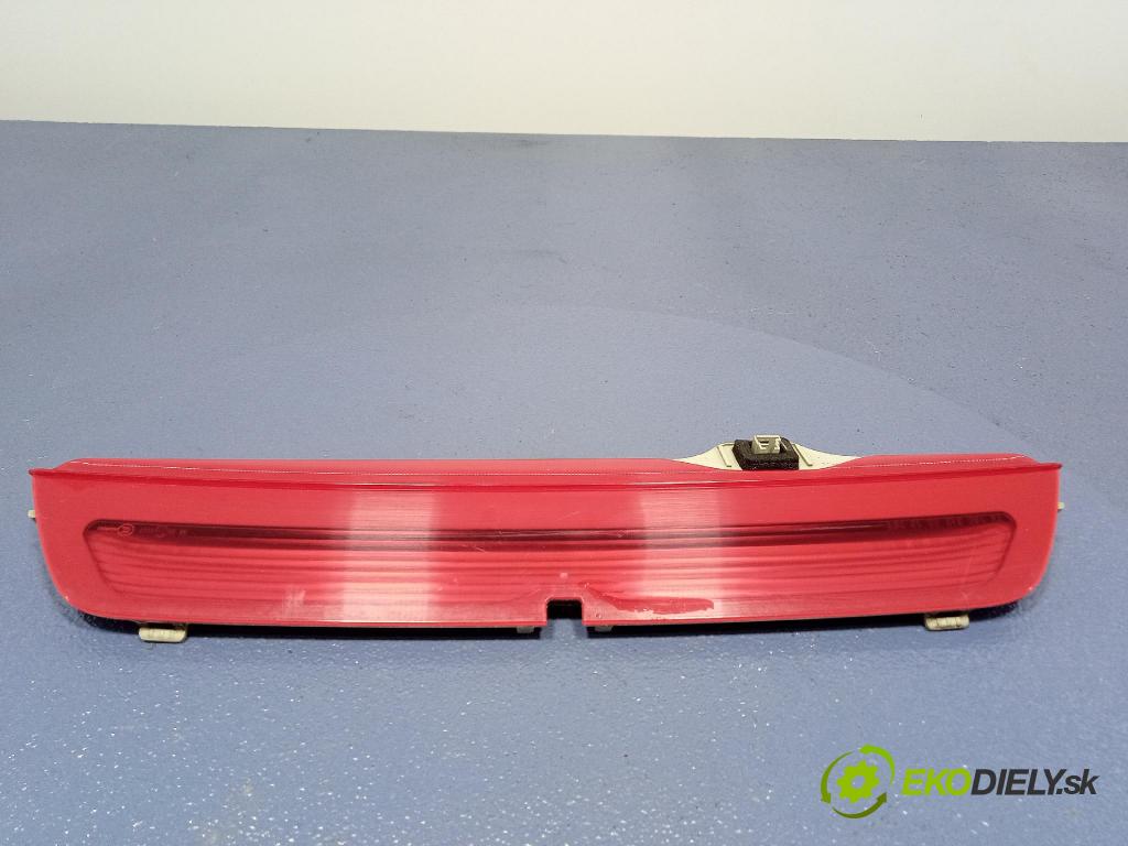 Mercedes B-Klasa 2013 Svetlo: Stop: A2468200156