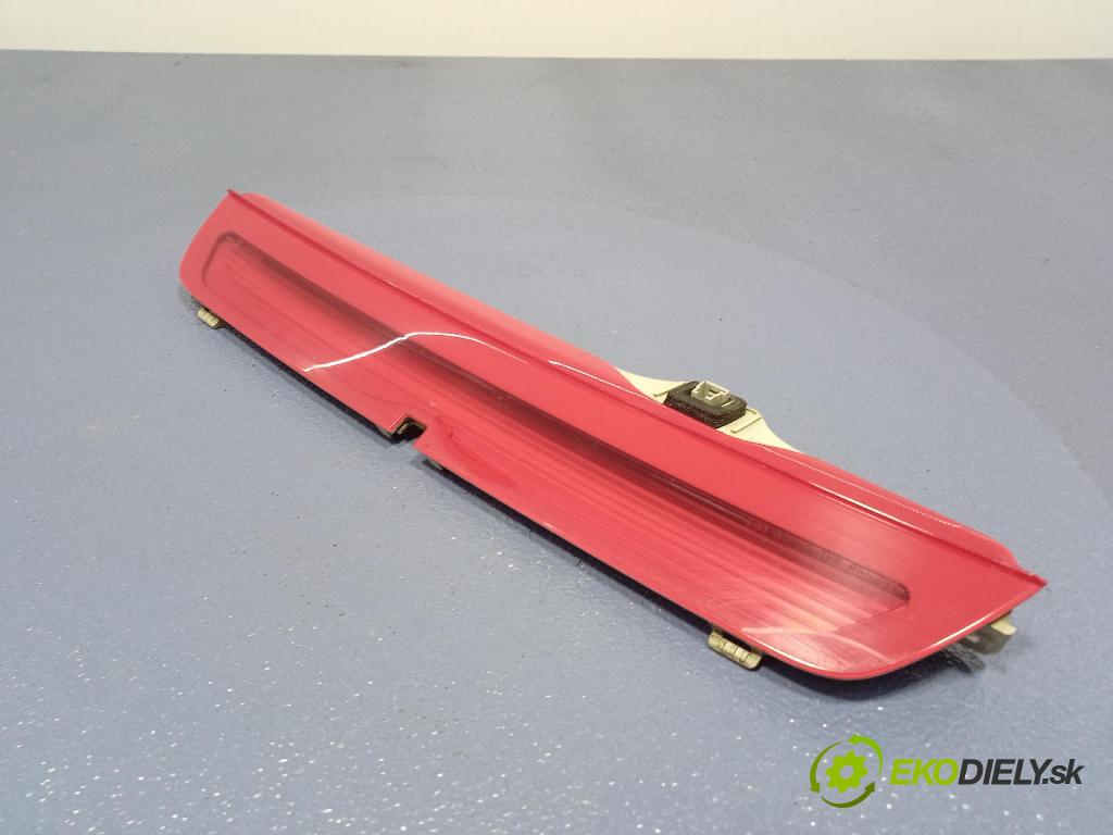 Mercedes B-Klasa 2013 Svetlo: Stop: A2468200156