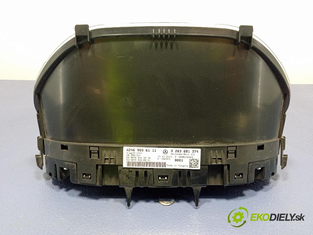 Mercedes B-Klasa 2013 prístrojovka/ budíky A2469006111