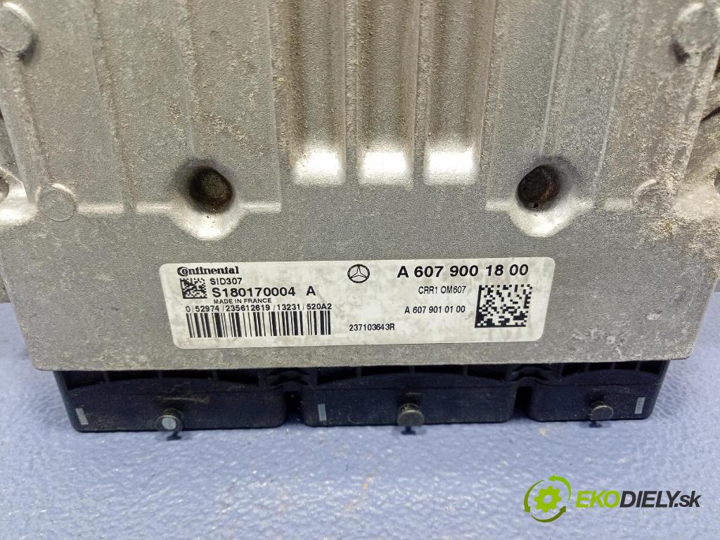 Mercedes B-Klasa 2013 riadiaca jednotka Motor: A6079001800