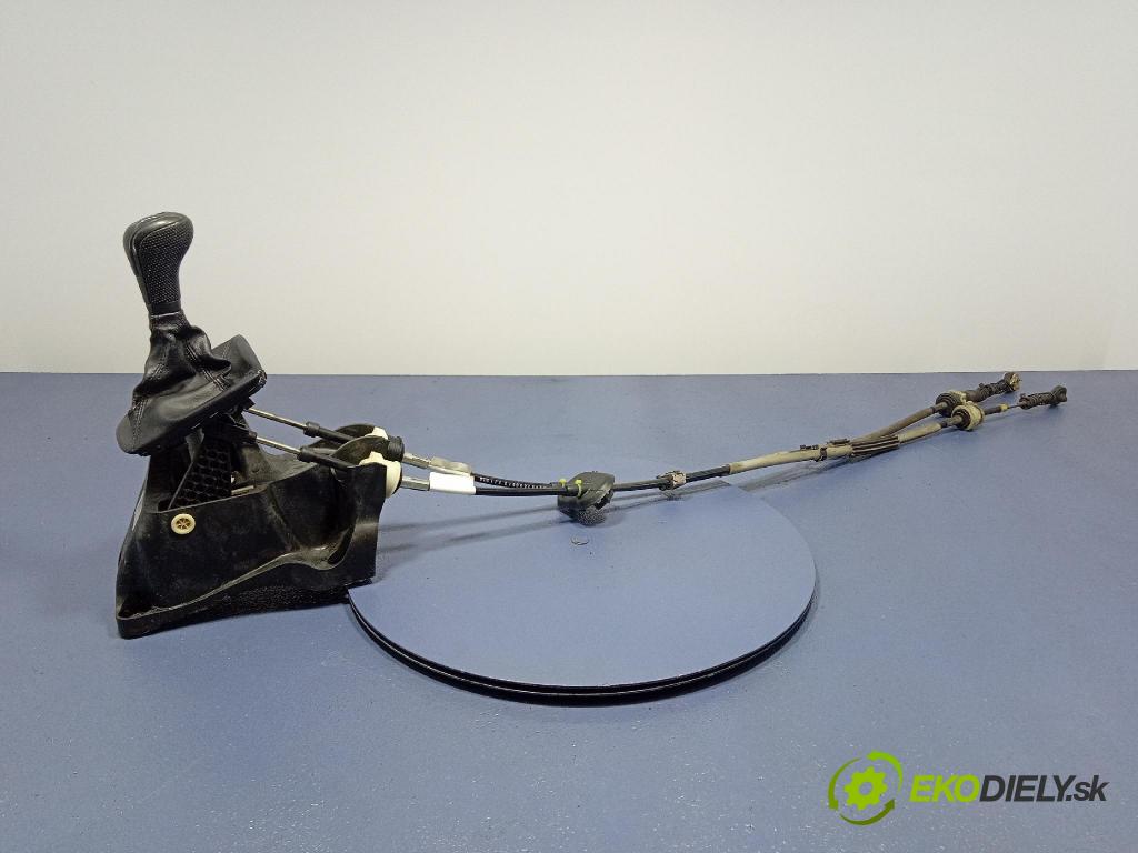 Mercedes B-Klasa 2013 Páka: Zmeny: A2463600509