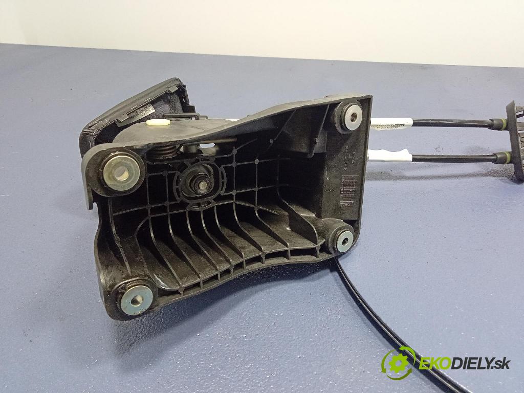 Mercedes B-Klasa 2013 Páka: Zmeny: A2463600509