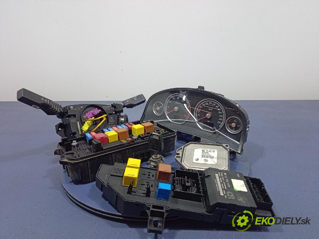 Opel Vectra 2003 riadiaca jednotka Motor: 55352666
