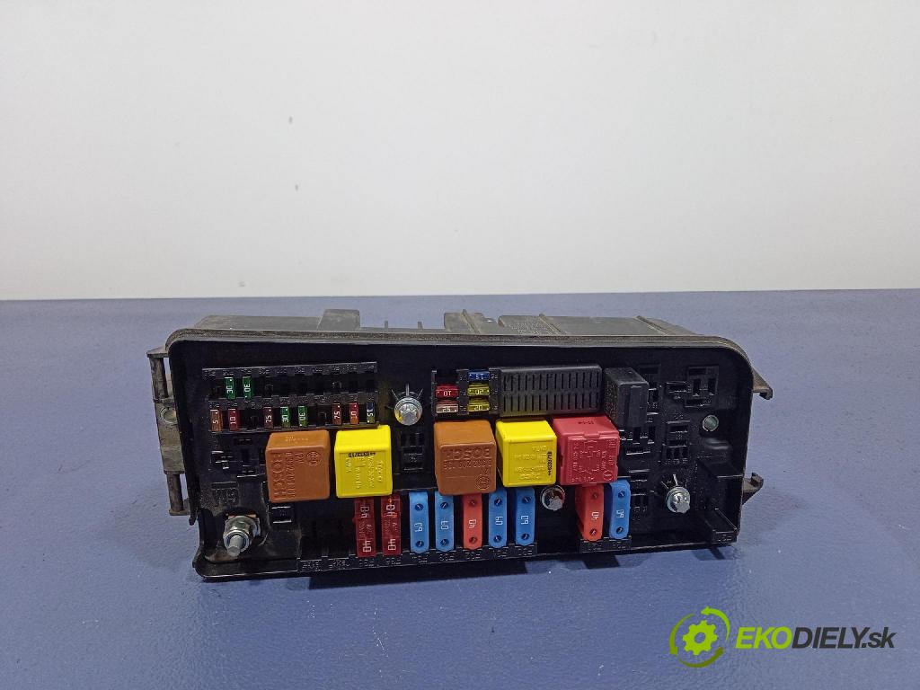 Opel Vectra 2003 riadiaca jednotka Motor: 55352666