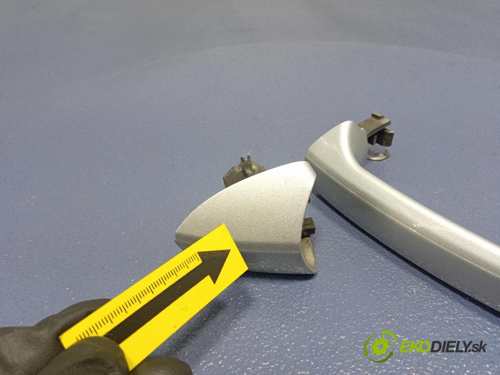 Mercedes B-Klasa 2013 klika před Práva: A2047600270