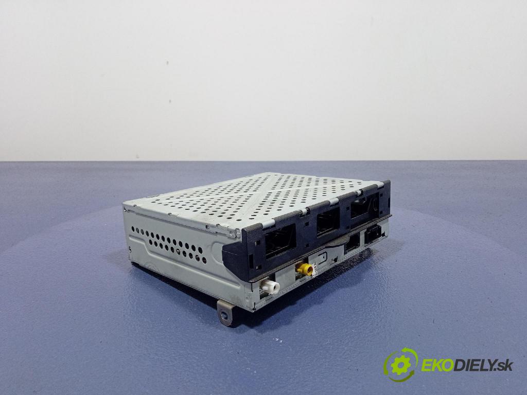 Audi A4 2009 Radio I Navigácia: 4F0035541N