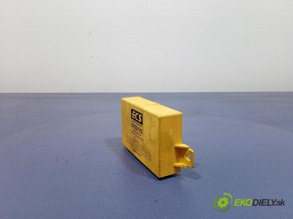 Audi A4 2009 řídící jednotka 5F001V2