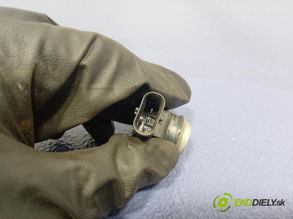 Mercedes B-Klasa 2013 snímač / řídící jednotka PDC A0009050342