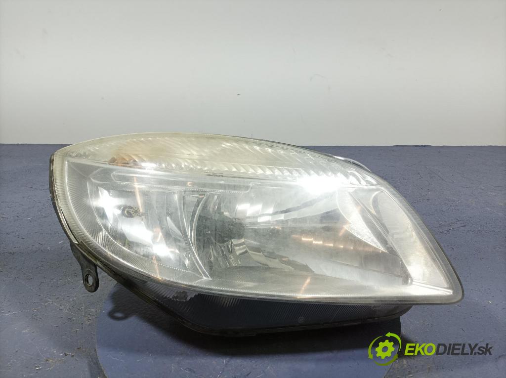 Skoda Fabia 2007 Reflektor: v pravo:
