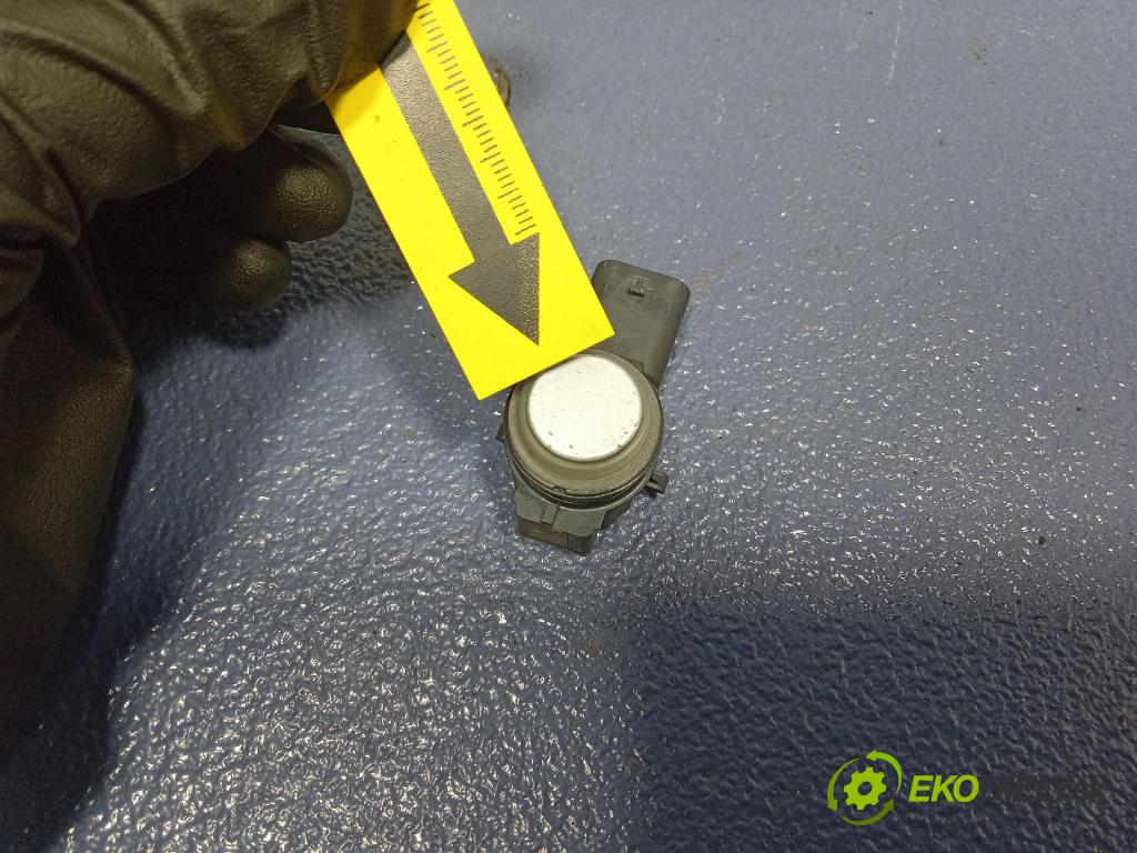 Mercedes B-Klasa 2013 snímač / riadiaca jednotka PDC A0009050242