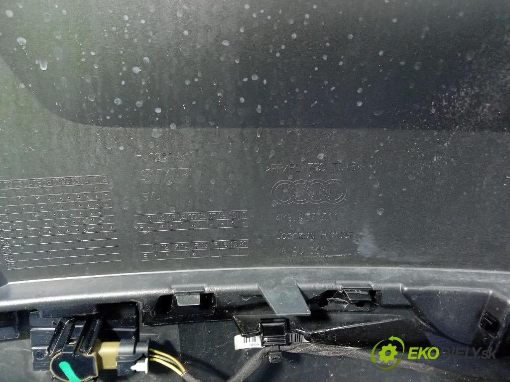 Audi SQ8 2022 nárazník Zad: 4M8807511