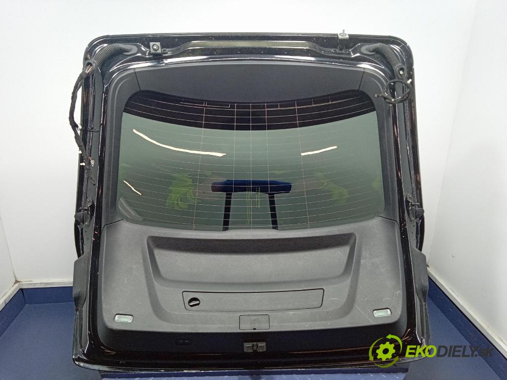 Audi SQ8 2022 zadna dveře kufra: kufra: