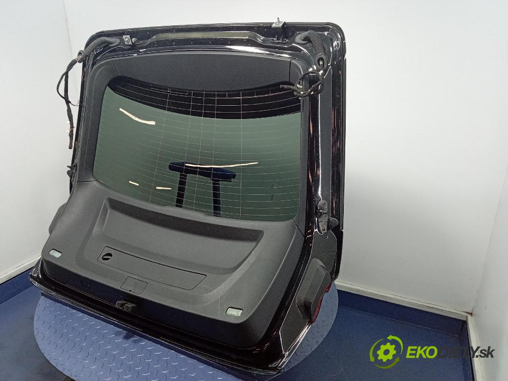 Audi SQ8 2022 zadna dveře kufra: kufra: