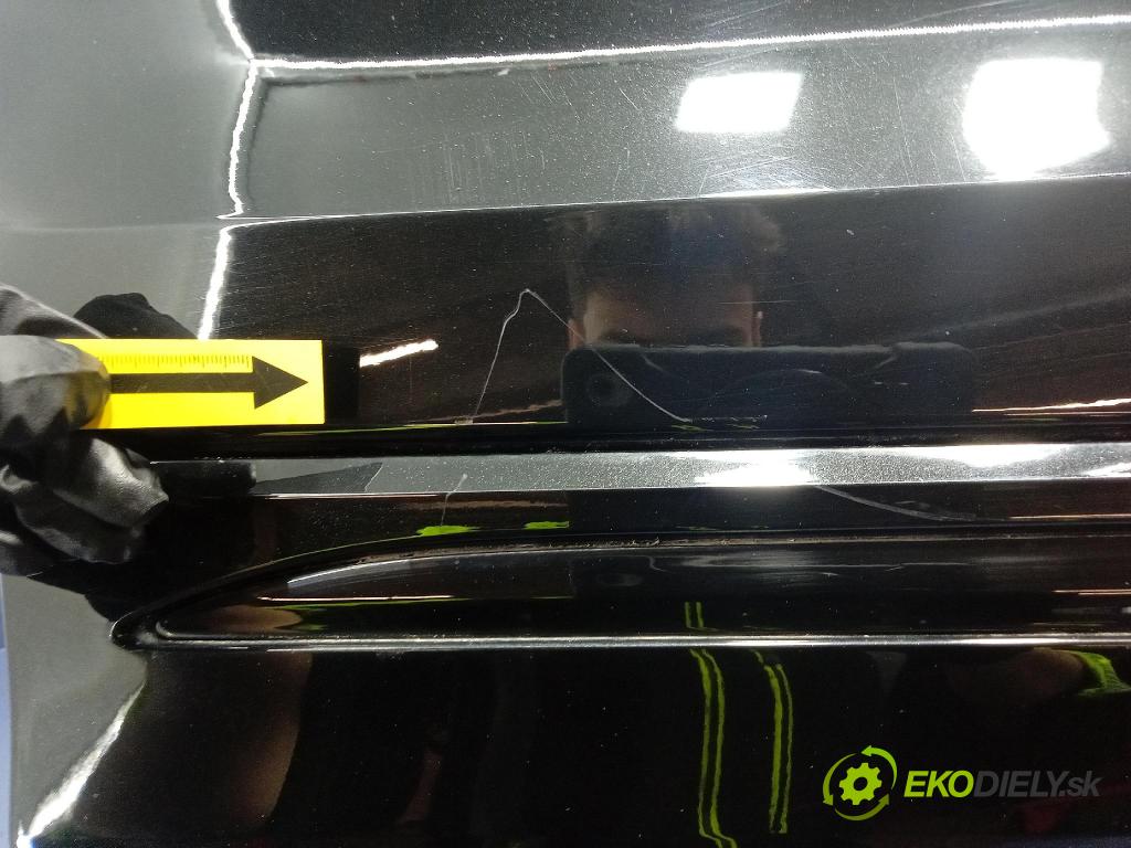 Audi SQ8 2022 dveře před Vlevo, odjet: